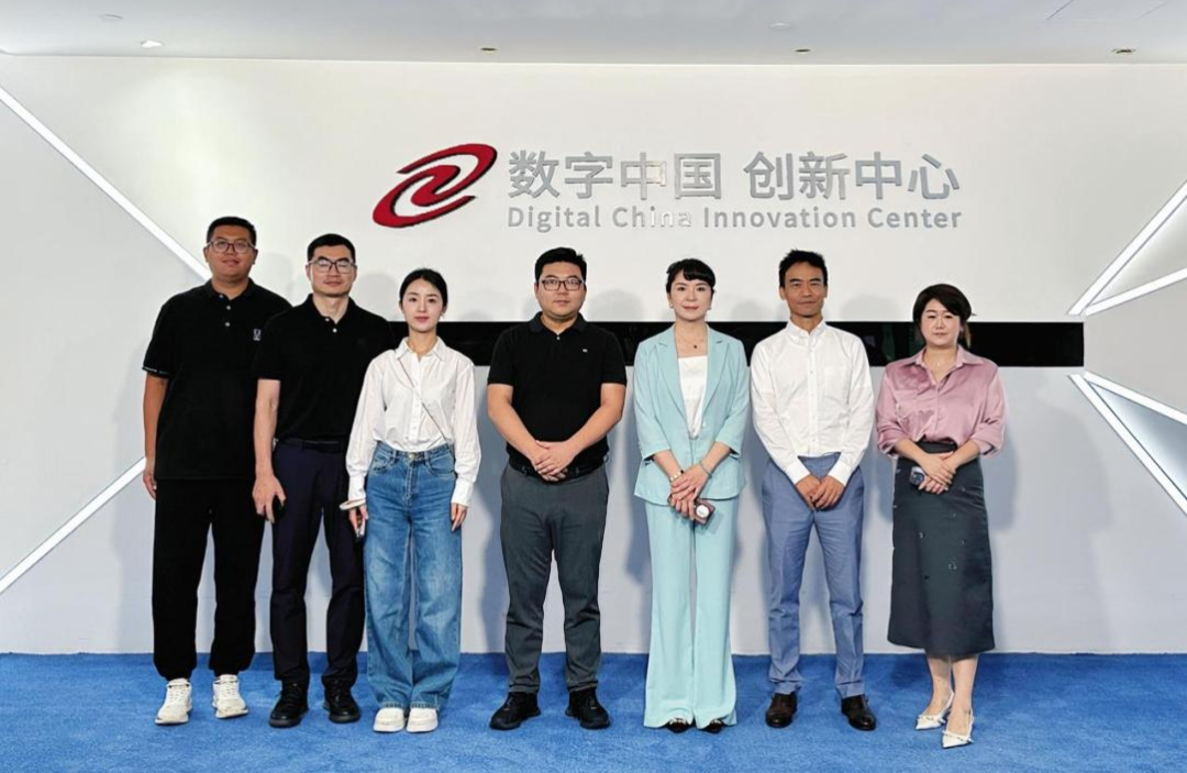 长安汽车杨军华一行到访神州数码和4001百老汇(中国)，共谋汽车业务创新之道